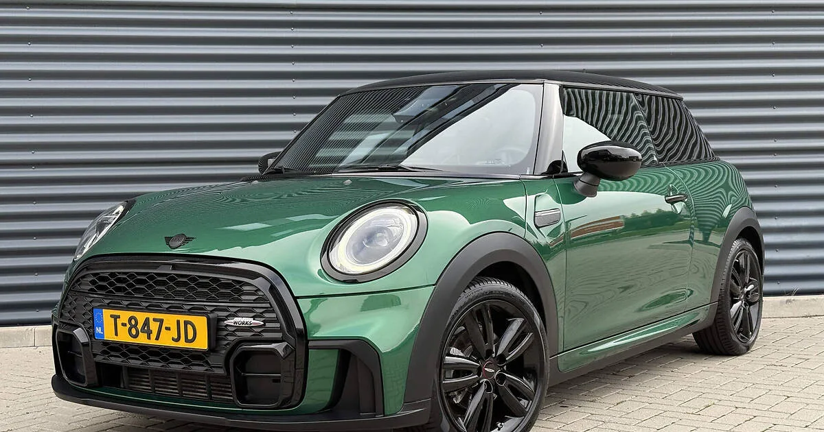 MINI Cooper (2023) — foto 1