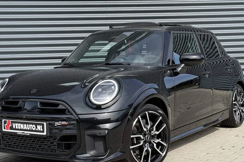 MINI Cooper (2025)