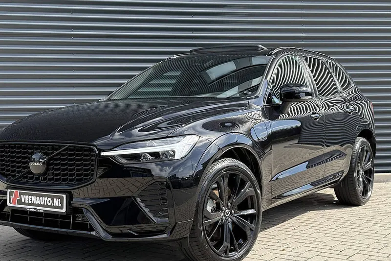 Volvo XC60 (2024)