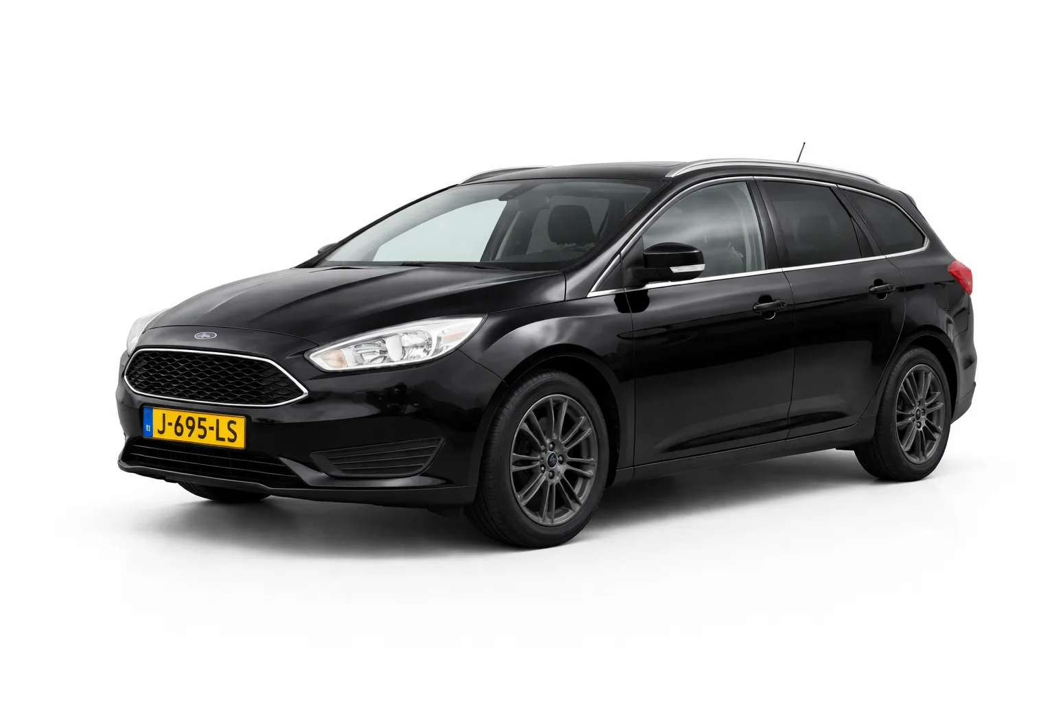 Ford Focus (2018) — foto 1