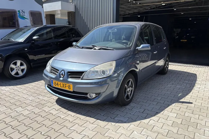 Renault Scénic (2008)