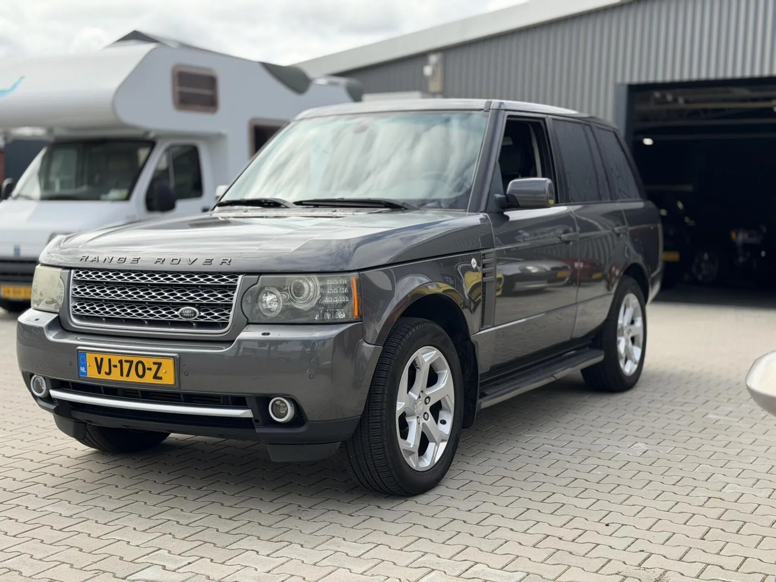 Land Rover Range Rover (2003) — foto 1