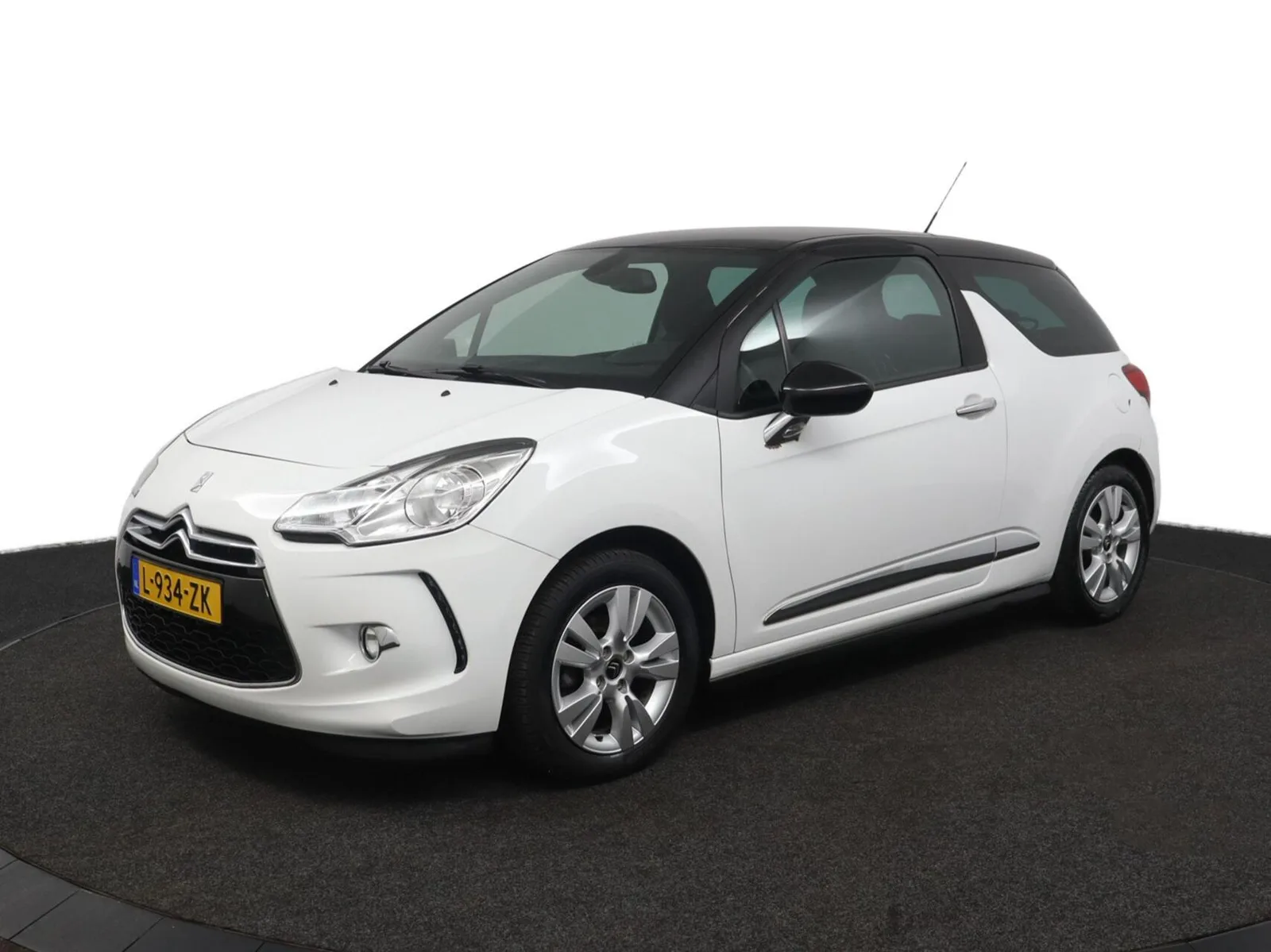 Citroën DS3 (2013) — foto 1