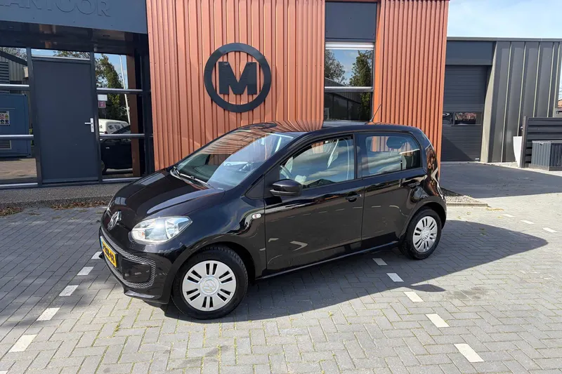 Volkswagen Up! (2014)