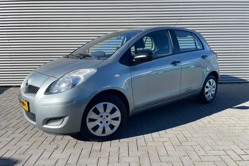 Toyota Yaris (2010)