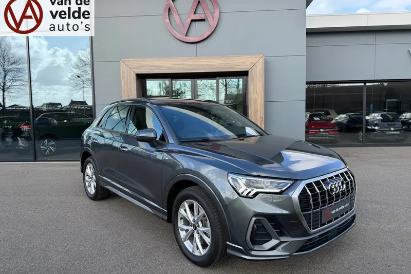 Audi Q3 (2023)