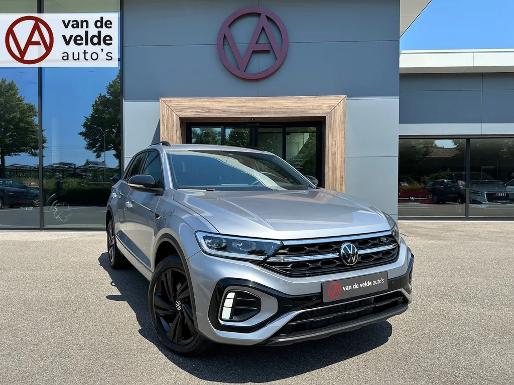 Volkswagen T-Roc (2025) — foto 1