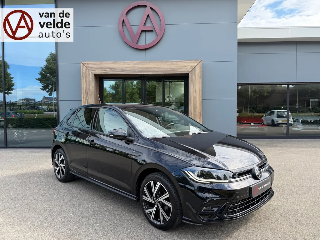 Volkswagen Polo (2023) — foto 1