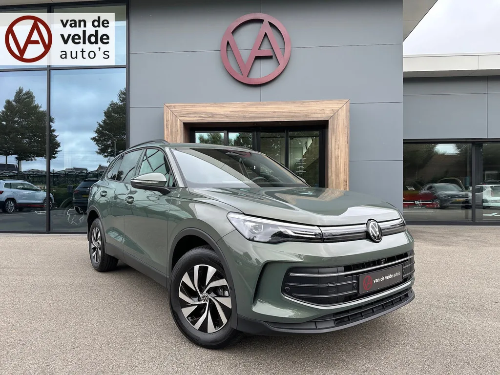 Volkswagen Tiguan (2025) — foto 1