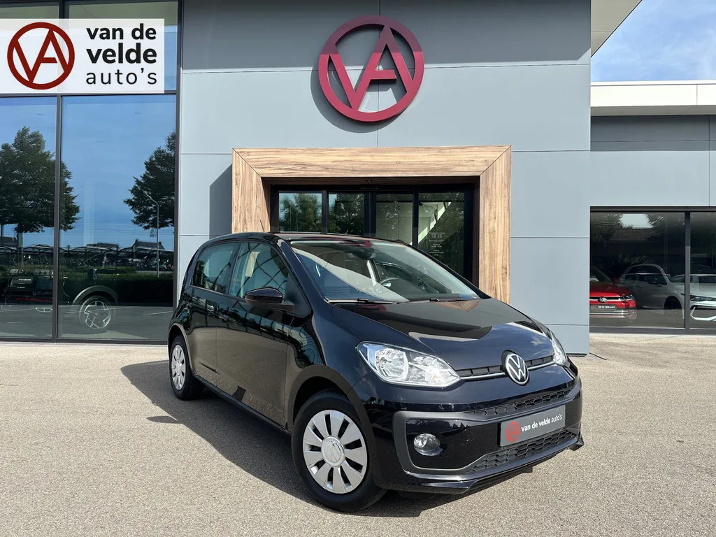 Volkswagen Up! (2022) — foto 1