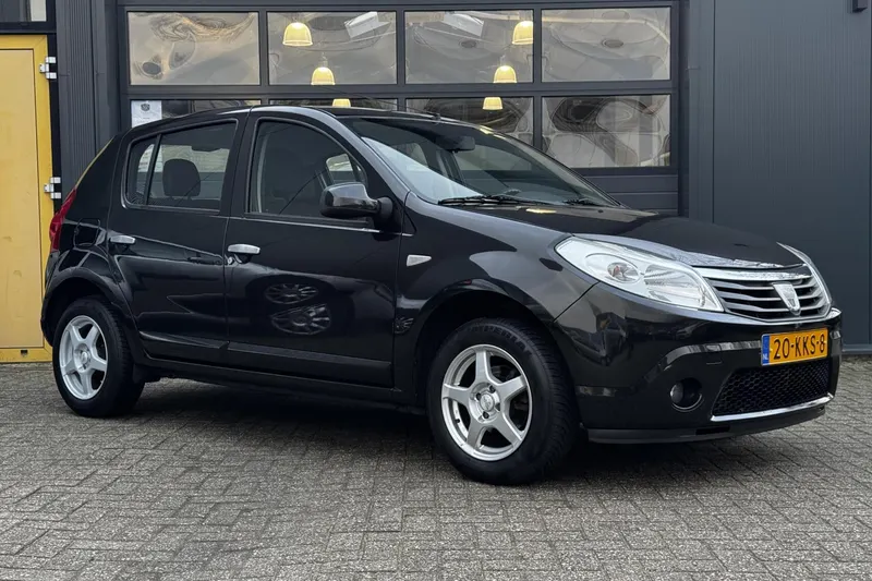 Dacia Sandero (2010)