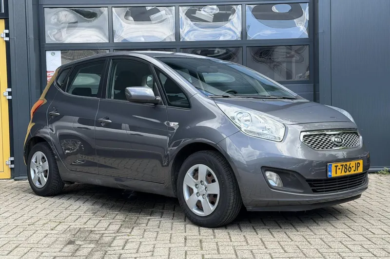 Kia Venga (2011)