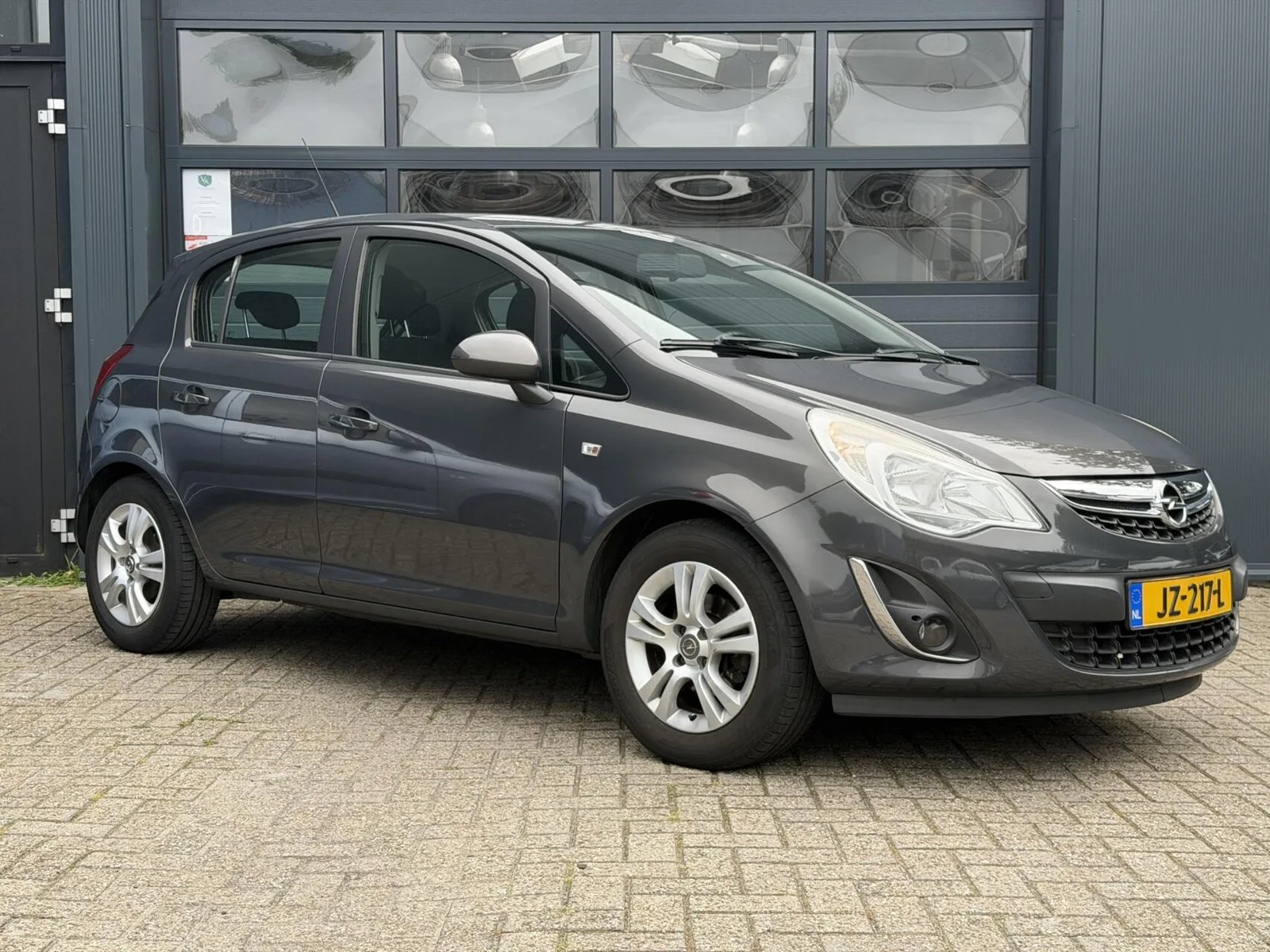 Opel Corsa (2013) — foto 1
