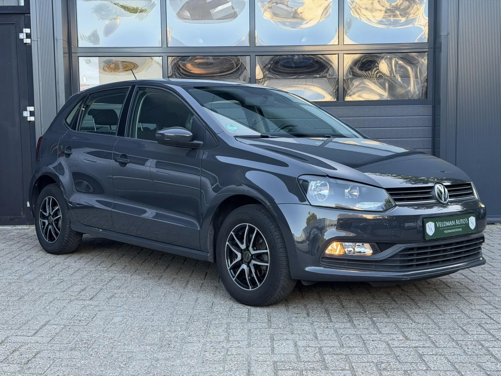 Volkswagen Polo (2016) — foto 1