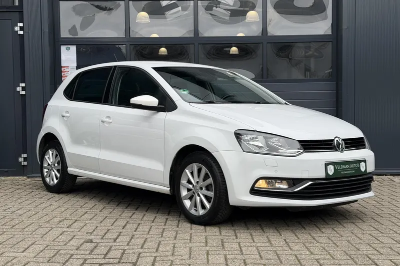Volkswagen Polo (2015)