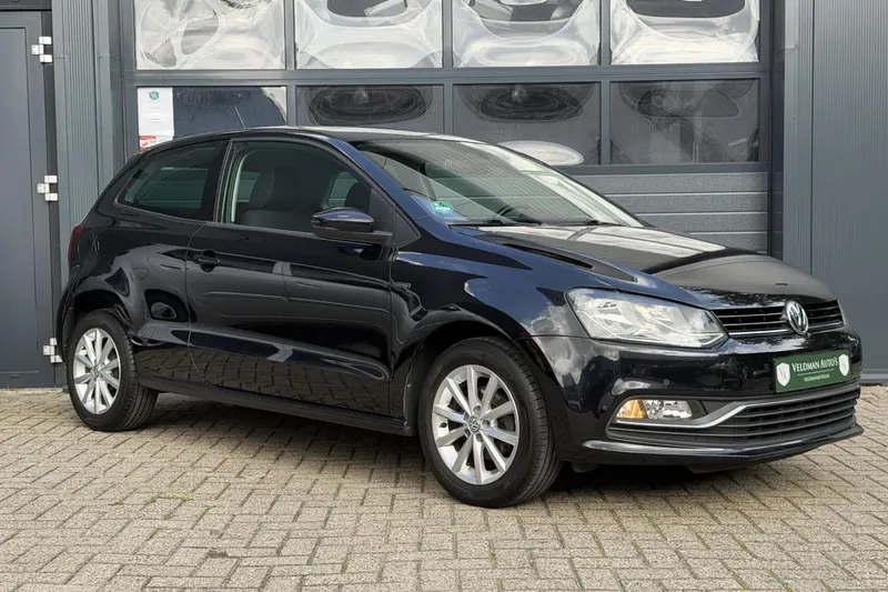 Volkswagen Polo (2015)