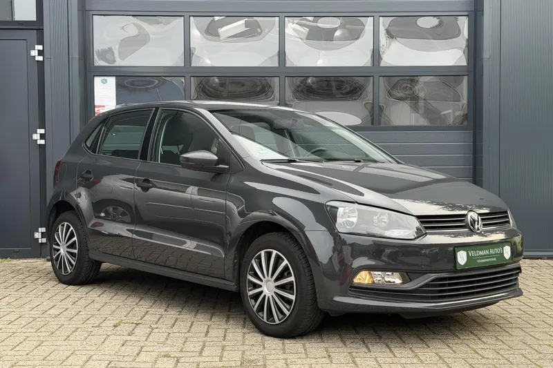 Volkswagen Polo (2015)