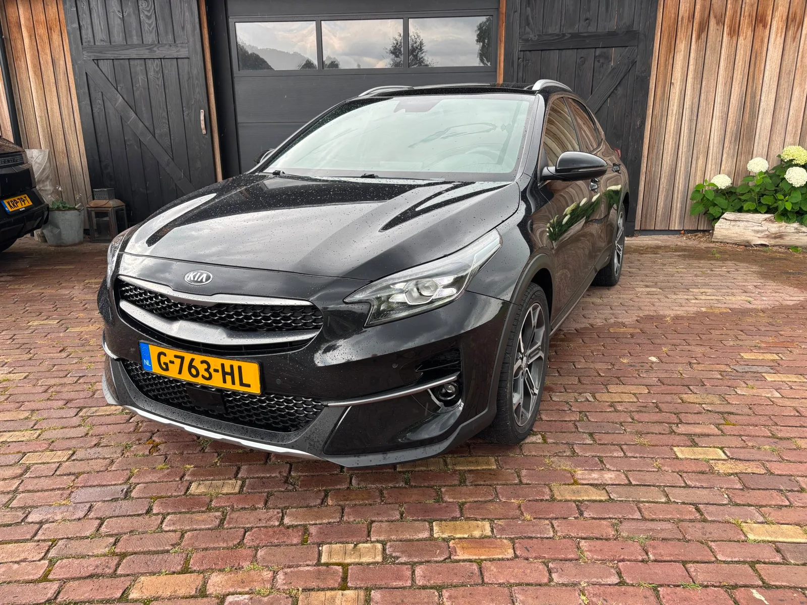 Kia XCeed (2019) — foto 1