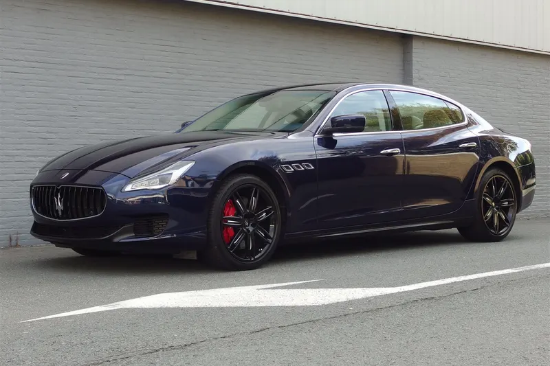 Maserati Quattroporte (2013)