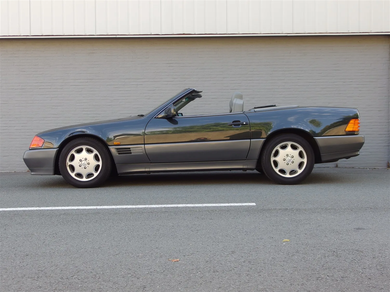 Mercedes-Benz SL-Klasse (1992) — foto 1