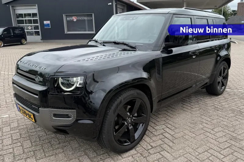 Land Rover Defender (2022)