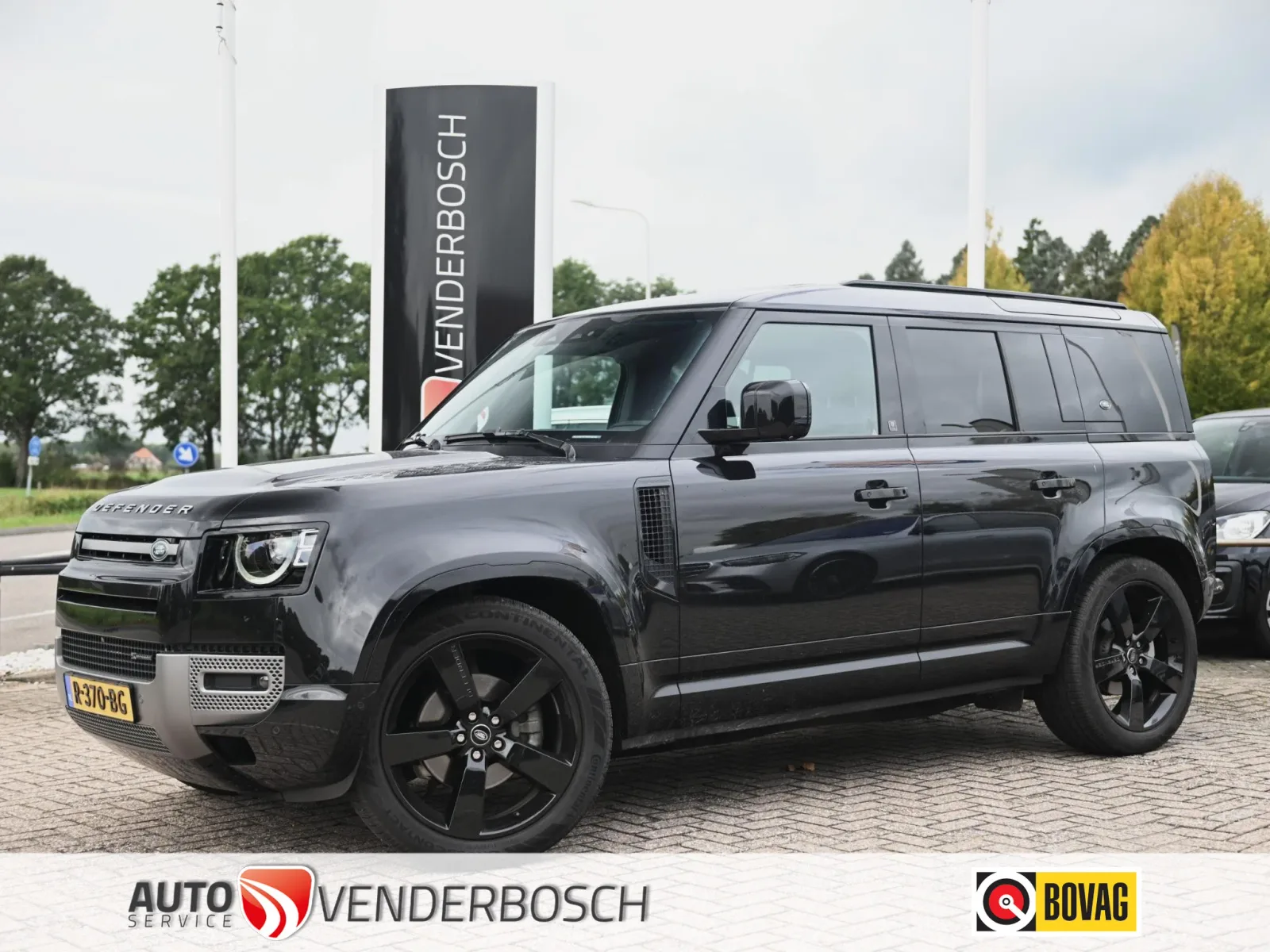 Land Rover Defender (2022) — foto 1