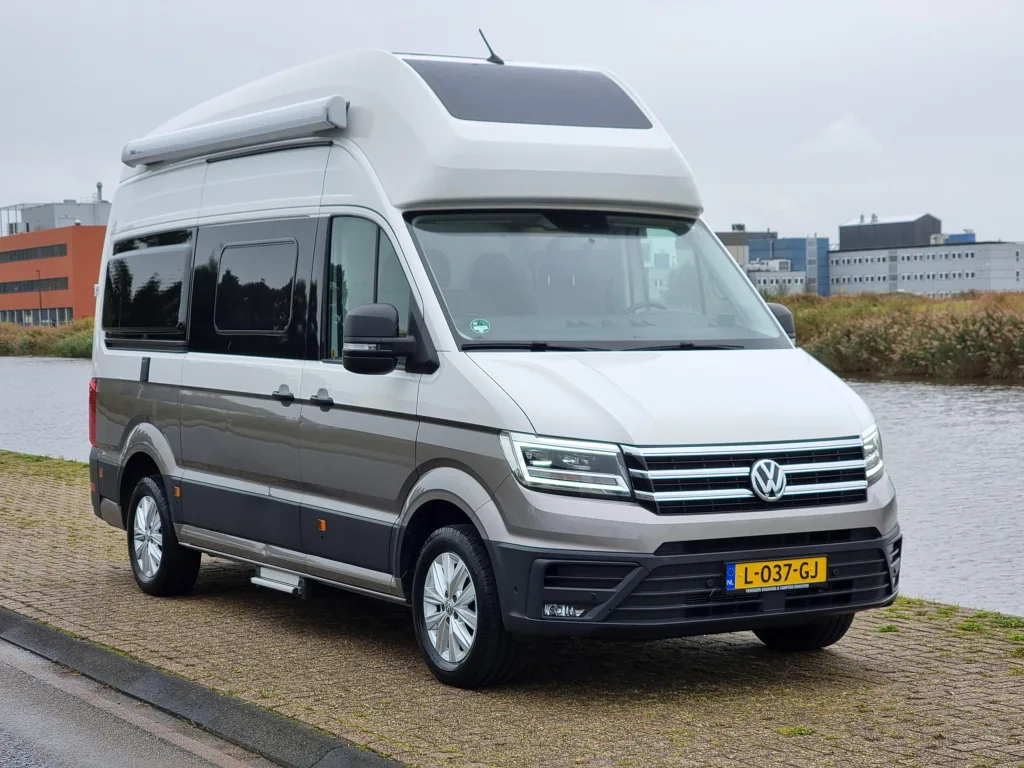 Volkswagen Grand California (2019) — foto 1