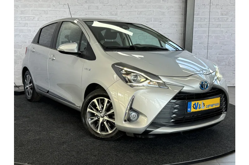 Toyota Yaris (2020) — foto 1