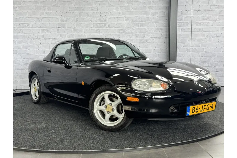 Mazda MX-5 (1999)
