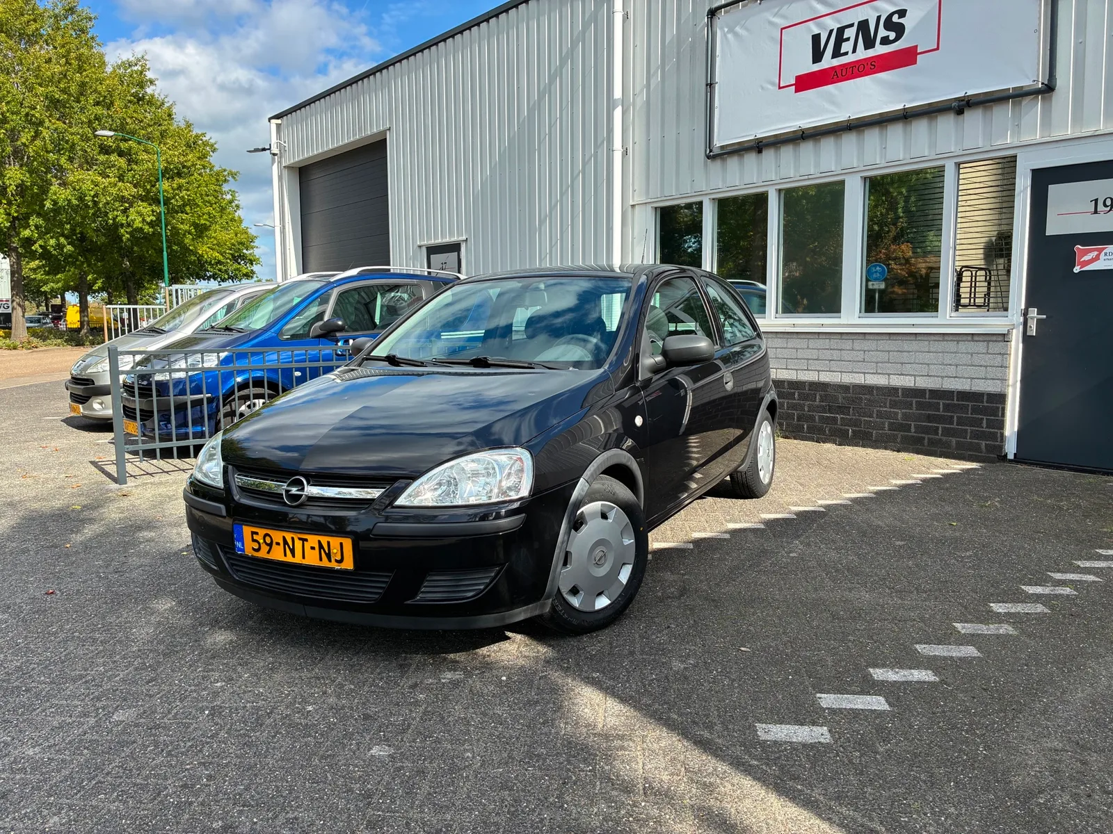 Opel Corsa (2004) — foto 1