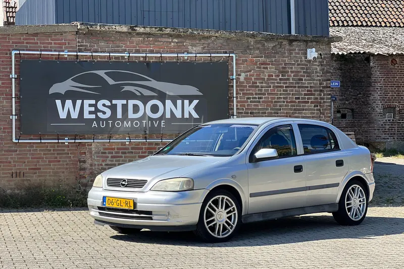Opel Astra (2001)