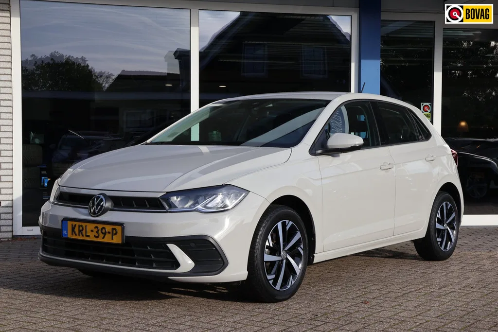 Volkswagen Polo (2022) — foto 1