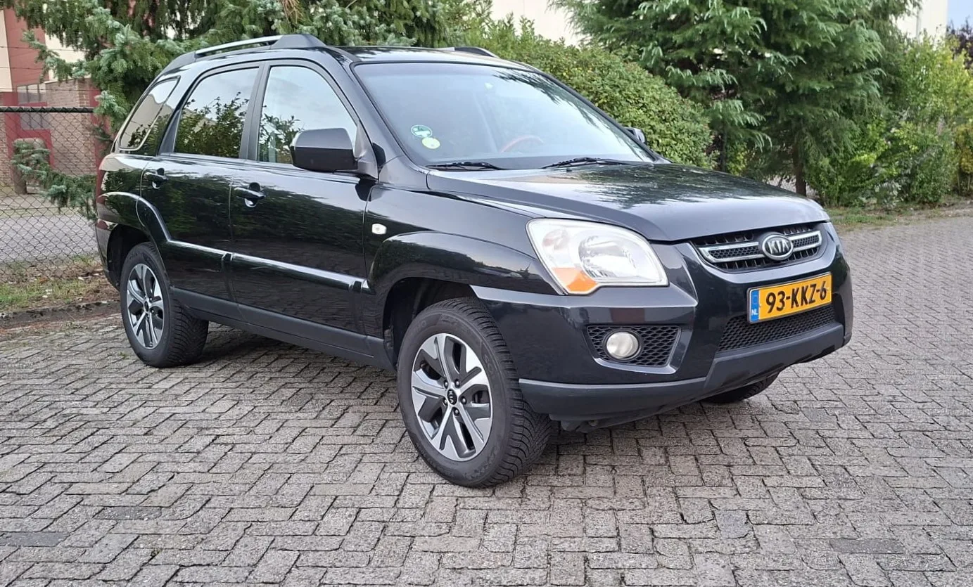 Kia Sportage (2010) — foto 1