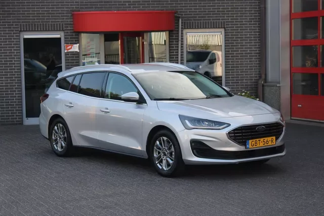 Ford Focus (2024) — foto 1