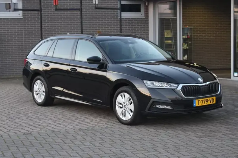 Škoda Octavia (2023)