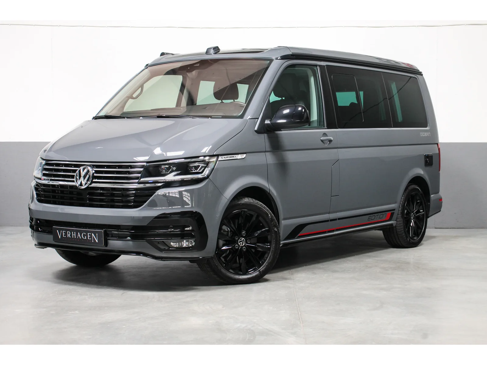 Volkswagen Transporter (2022) — foto 1