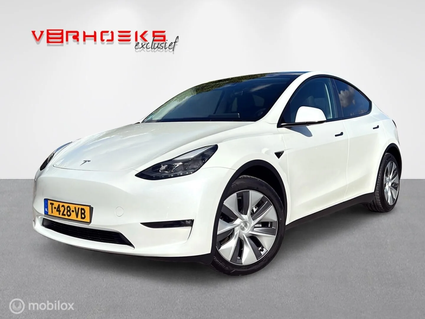 Tesla Model Y (2023) — foto 1