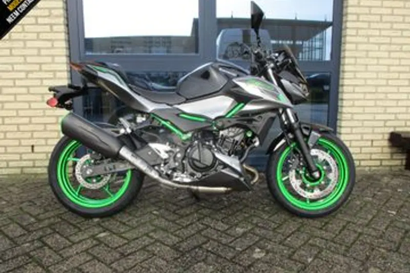 Kawasaki Z 500 SE (2025)