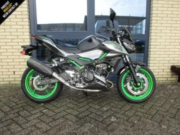 Kawasaki Z 500 SE (2025) — foto 1