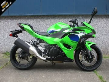 Kawasaki Ninja 500 (2026) — foto 1