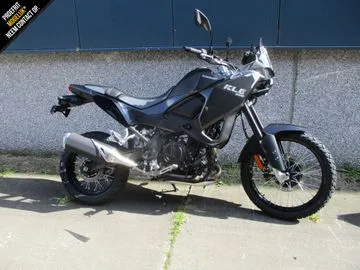 Kawasaki KLE 500 (2026) — foto 1