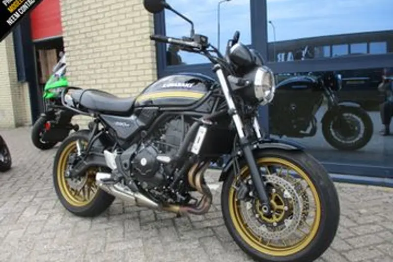 Kawasaki Z 650 RS (2025)