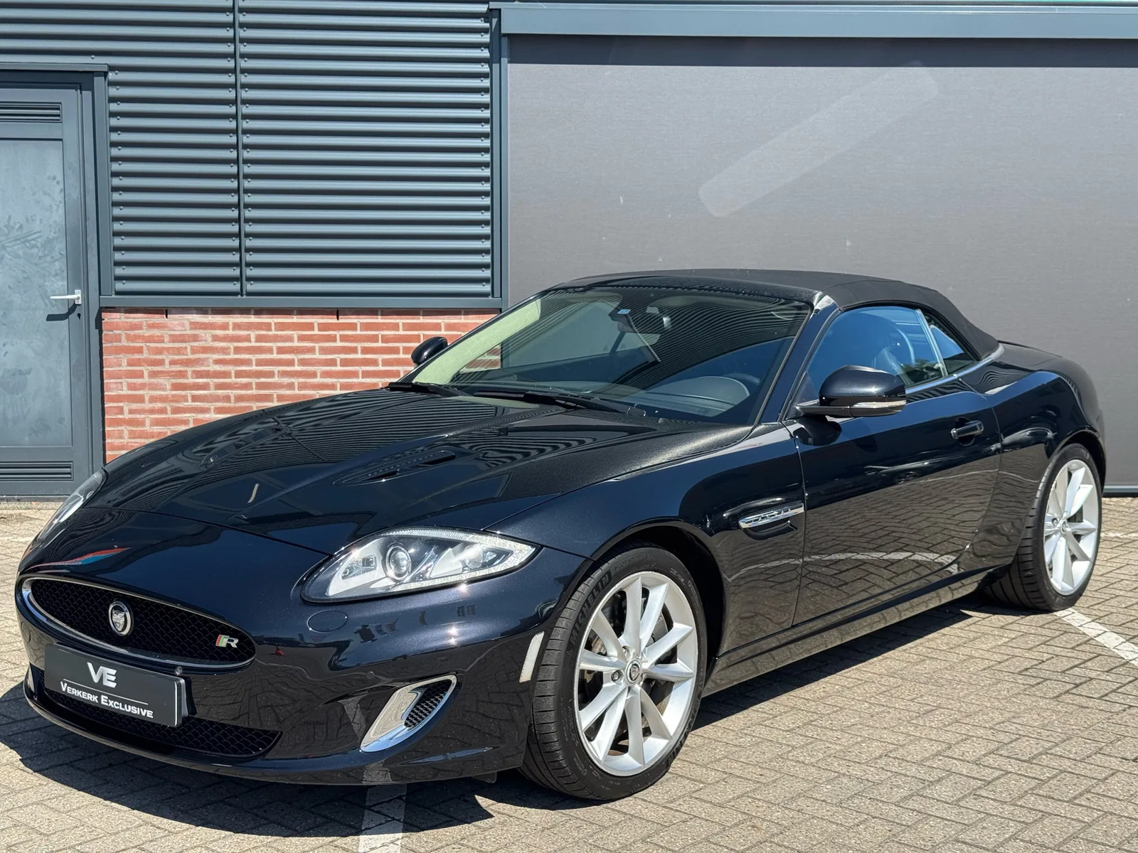 Jaguar XKR (2012) — foto 1