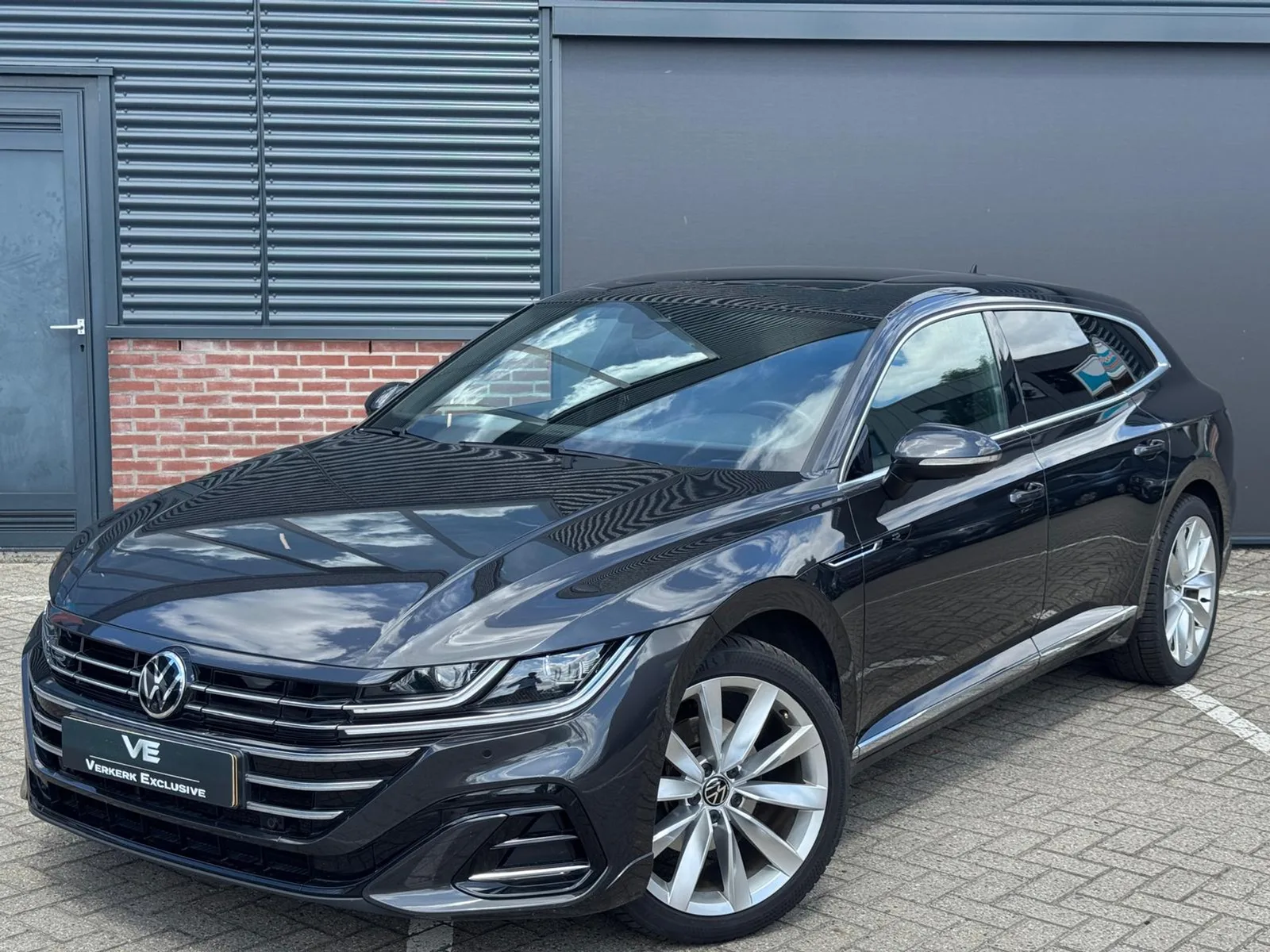 Volkswagen Arteon (2021) — foto 1