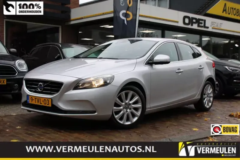 Volvo V40 (2014)