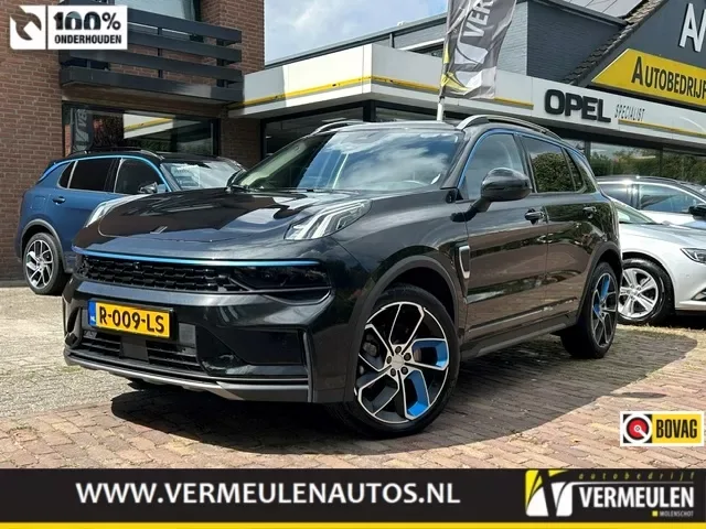 Lynk & Co 01 (2022) — foto 1
