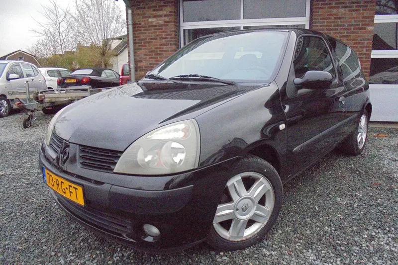 Renault Clio (2005)