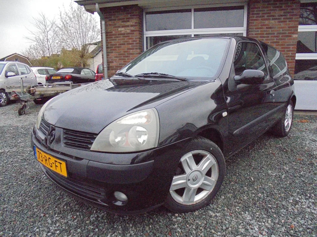 Renault Clio (2005) — foto 1
