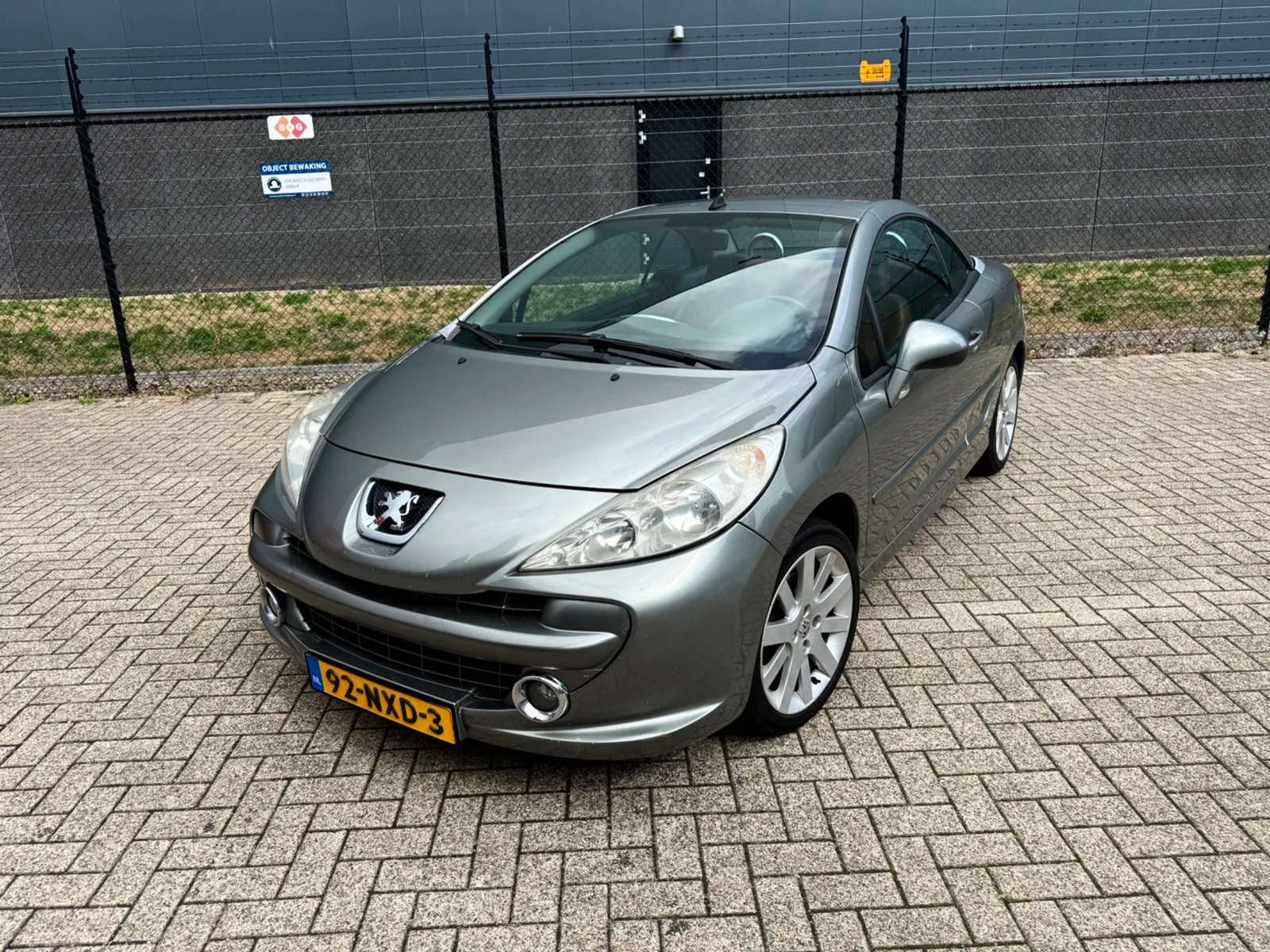 Peugeot 207 (2007) — foto 1