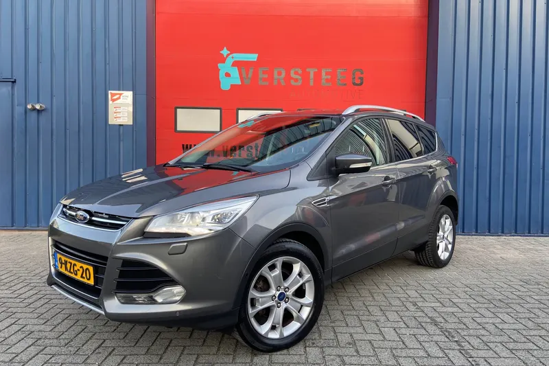 Ford Kuga (2013)